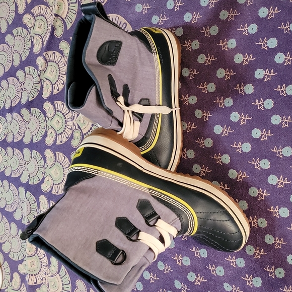 Sorel Shoes - Sorel Waterproof Boots